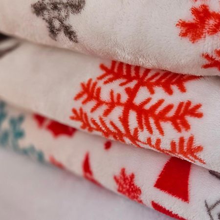 Five Maple Home For Families And Wild Nature Lovers Medenec エクステリア 写真