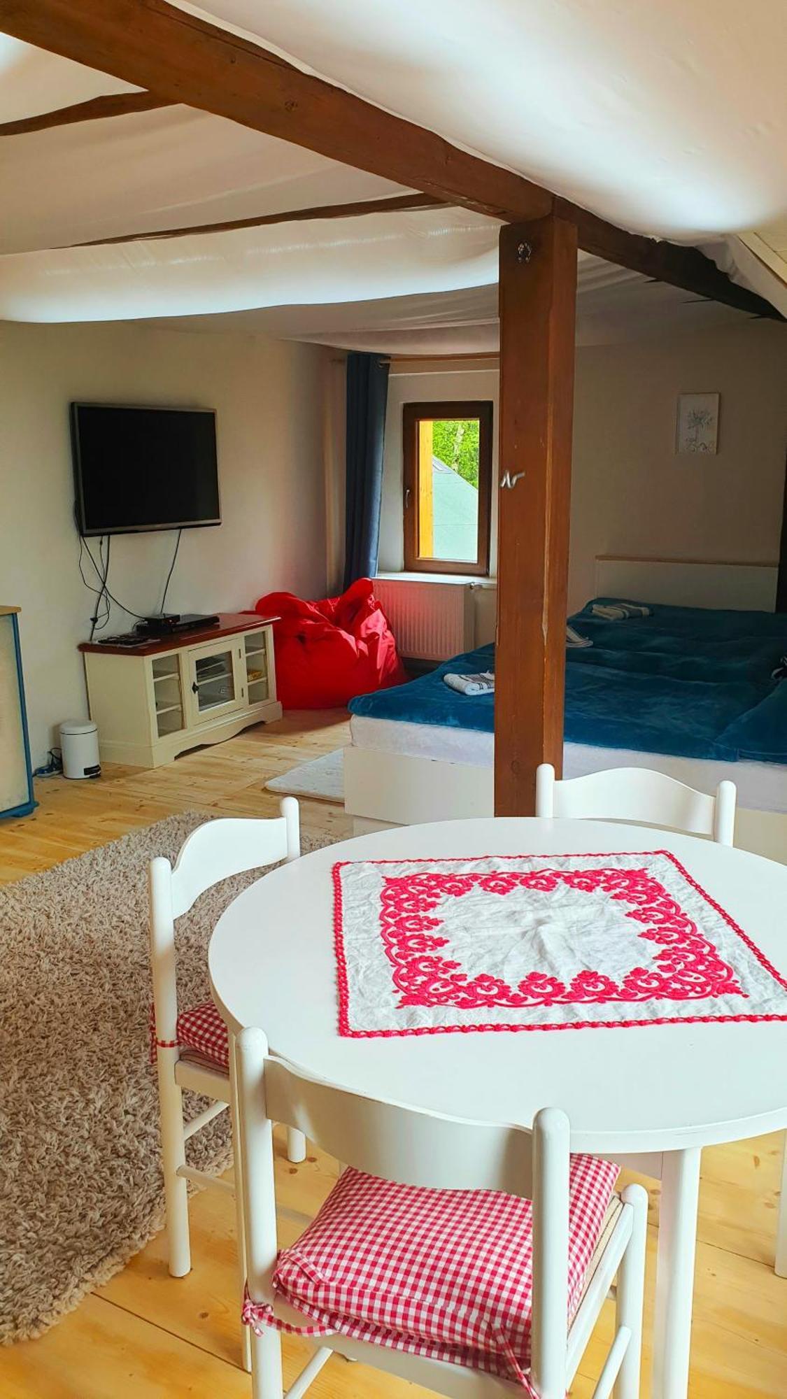 Five Maple Home For Families And Wild Nature Lovers Medenec エクステリア 写真